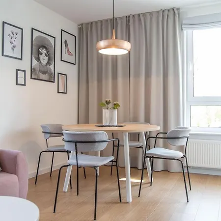 דירה Apt Nadmorskie - Platanowe קולובז'ג